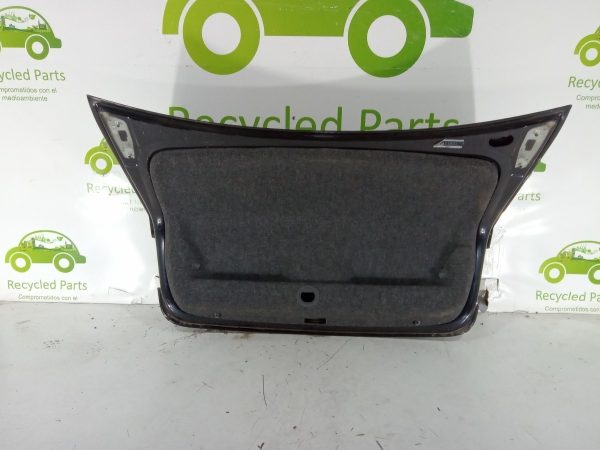 Tapa De Baul Vw Vento Lv (04023716) Lp