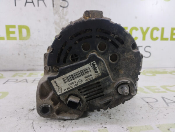 Alternador Renault Clio 1.2 (04302888)