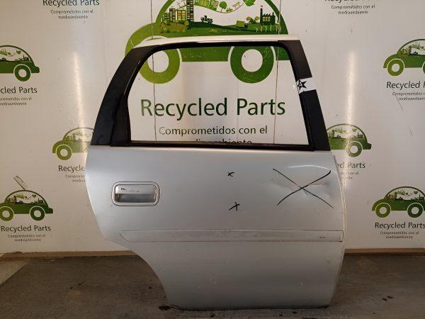 Puerta Trasera Derecha Chevrolet Corsa (02937203) Lp