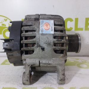 Alternador Renault Captur 2.0 (06045943)