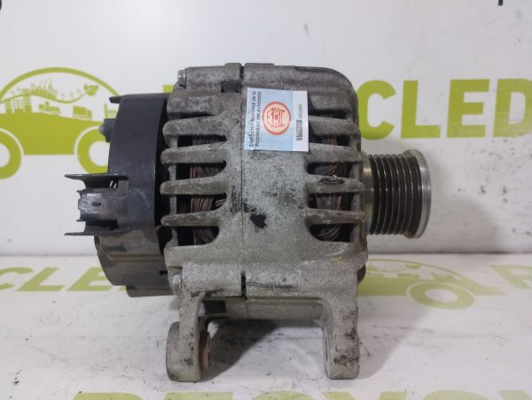 Alternador Renault Captur 2.0 (06045943)