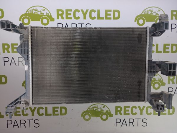 Radiador De Agua Chevrolet Classic 1.4 (05762744)