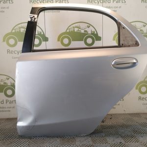 Puerta Trasera Izquierda Toyota Etios 4p (06049142)