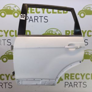 Puerta Trasera Izquierda Chevrolet Captiva (04763134)