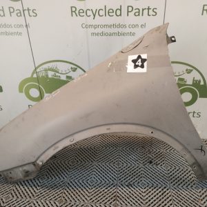 Guardabarro Izquierdo Chevrolet Corsa (03588435)