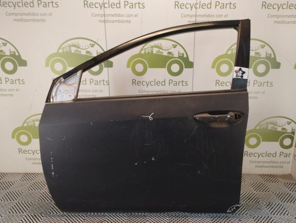 Puerta Delantera Izquierda Toyota Corolla G11 (05566513)