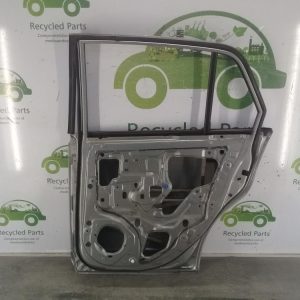 Puerta Trasera Derecha Nissan Tiida 4p (02049366) Lp