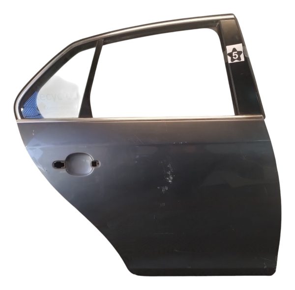 Puerta Trasera Derecha Vw Vento Lv (06120236)