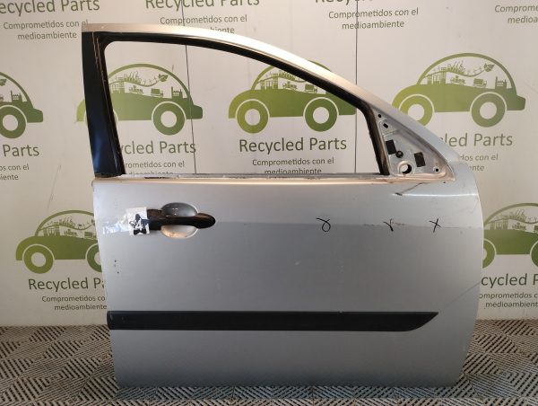 Puerta Delantera Derecha Ford Focus 1 (05098200)