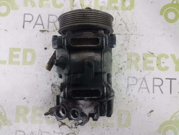 Compresor De A/a Peugeot 408 2.0 (05986494)