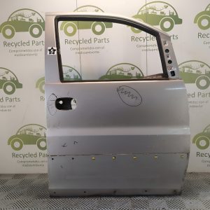Puerta Delantera Derecha Hyundai H1 (05300370)