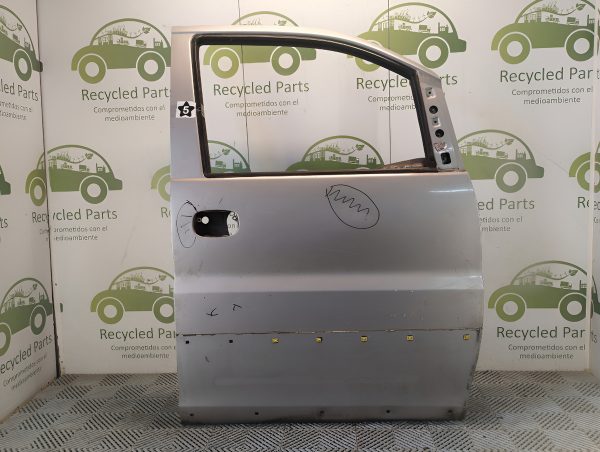 Puerta Delantera Derecha Hyundai H1 (05300370)