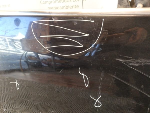 Puerta Delantera Derecha Vw Vento Lv (05235678)