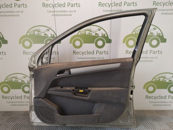 Puerta Delantera Derecha Chevrolet Vectra (04378901)