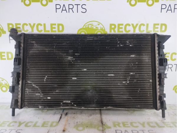 Radiador De Agua Ford Focus 1.8 (05336525)