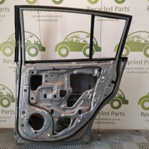 Puerta Trasera Derecha Nissan Tiida 5p (04983639)