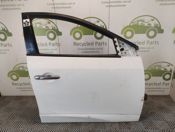 Puerta Delantera Derecha Renault Fluence (06009096)