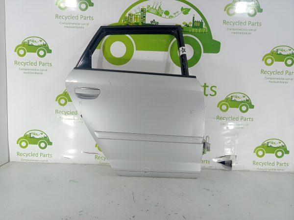 Puerta Trasera Derecha Audi A3 2da (04059141) Lp