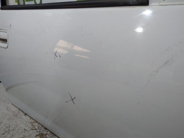 Puerta Delantera Derecha Chevrolet Corsa (05550433) Lp