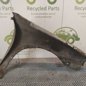 Guardabarro Izquierdo Chevrolet Corsa (03588435)
