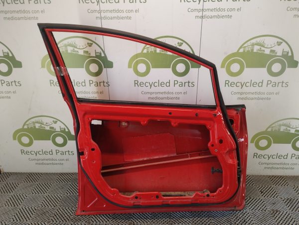 Puerta Delantera Izquierda Ford Fiesta Kd (05380859)