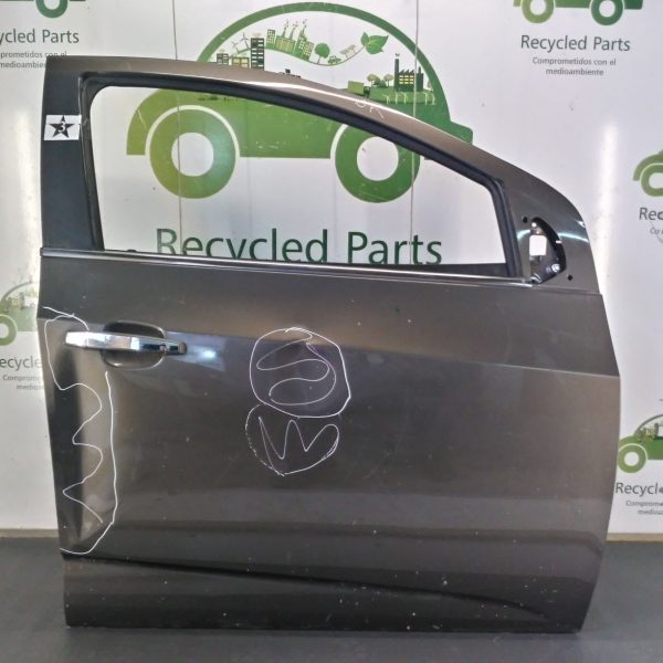 Puerta Delantera Derecha Chevrolet Sonic (04212714)