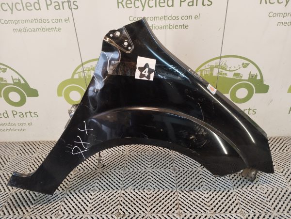 Guardabarro Derecho Ford Fiesta Mk6 (04367886)