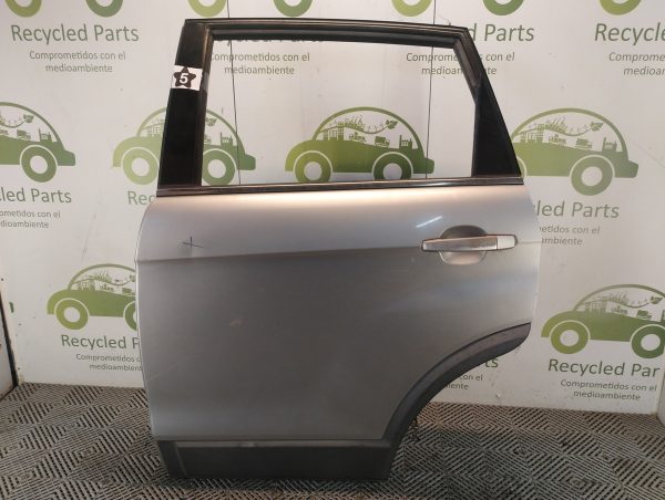 Puerta Trasera Izquierda Chevrolet Captiva (06038076)