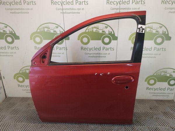 Puerta Delantera Izquierda Toyota Etios (06530169)