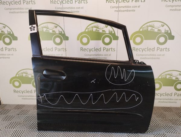 Puerta Delantera Derecha Honda Fit Li (04992579)