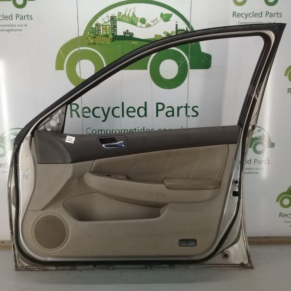 Puerta Delantera Derecha Honda Accord 7ma (03628207)