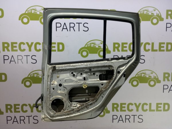 Puerta Trasera Derecha Renault Clio F2 (05689872) Lp