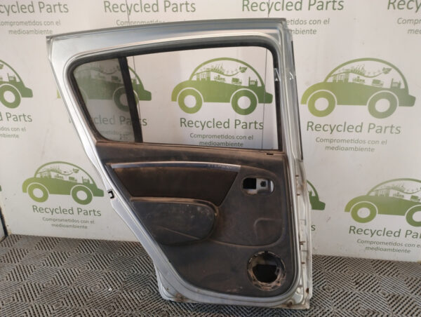 Puerta Trasera Izquierda Renault Sandero Lv (04466314)