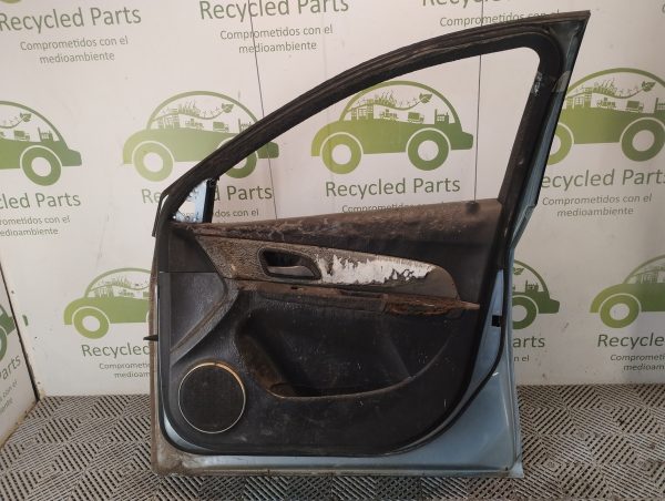 Puerta Delantera Derecha Chevrolet Cruze (05959437)