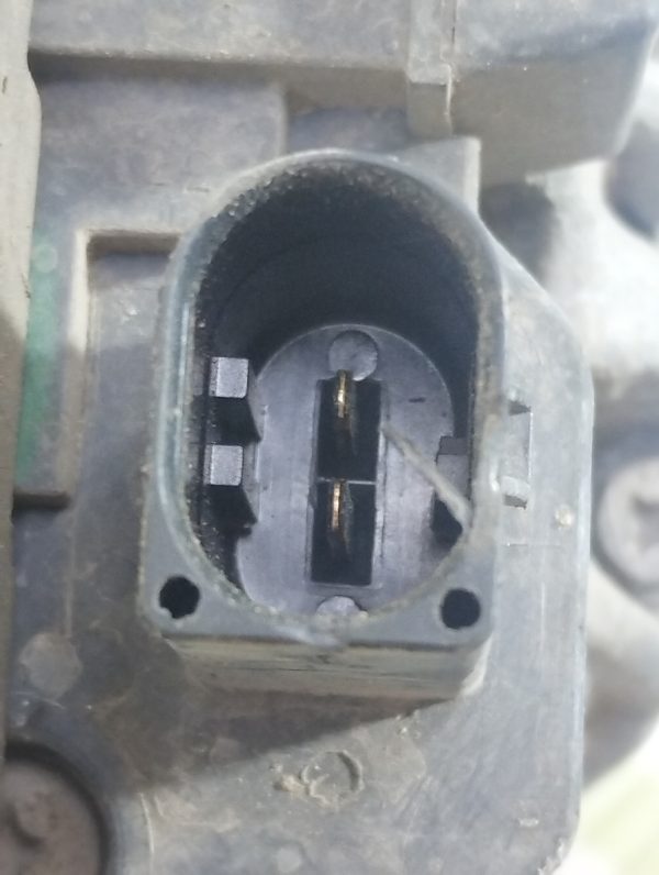 Alternador Vw Vento 2.5 (04880241)