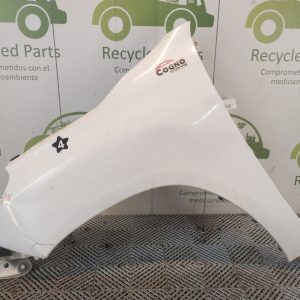 Guardabarro Derecho Toyota Hilux Ln (04449802)