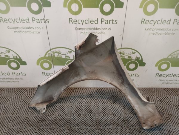 Guardabarro Derecho Ford Focus 2 (05906131)
