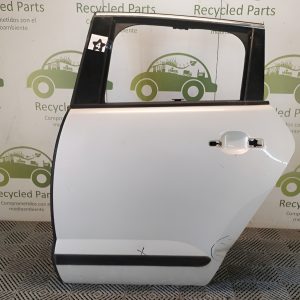 Puerta Trasera Izquierda Peugeot 3008 Lv (05590544)