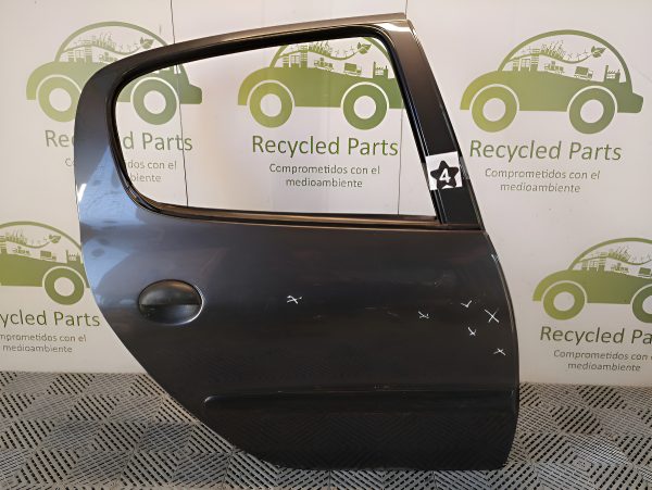 Puerta Trasera Derecha Peugeot 206 (05138543)