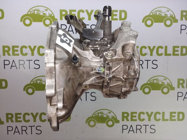 Caja De Velocidades Chevrolet Sonic 1.6 16v (06112226)