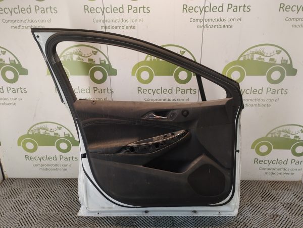 Puerta Delantera Izquierda Chevrolet Cruze Ln (05298455)