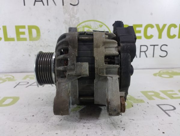 Alternador Toyota Hilux 2.4 (05755081)