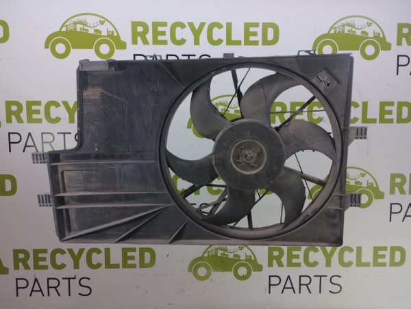 Electroventilador Mercedes Benz A160 1.6 (04446880)
