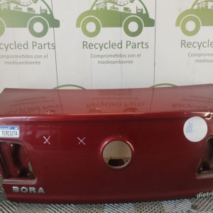 Tapa De Baul Vw Bora Ln (06418391)