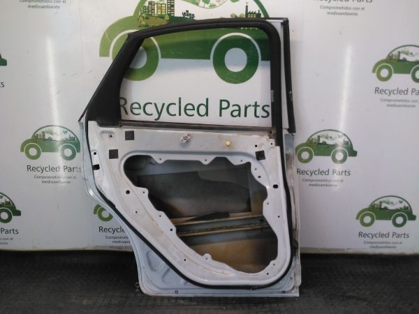 Puerta Trasera Izquierda Ford Focus 2 (04619375)