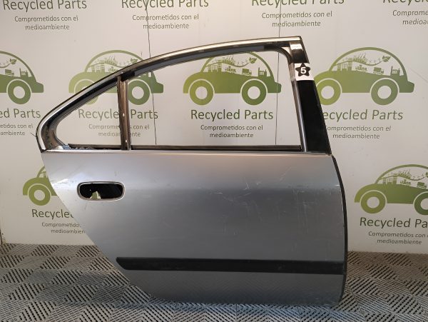 Puerta Trasera Derecha Peugeot 607 (03527913)