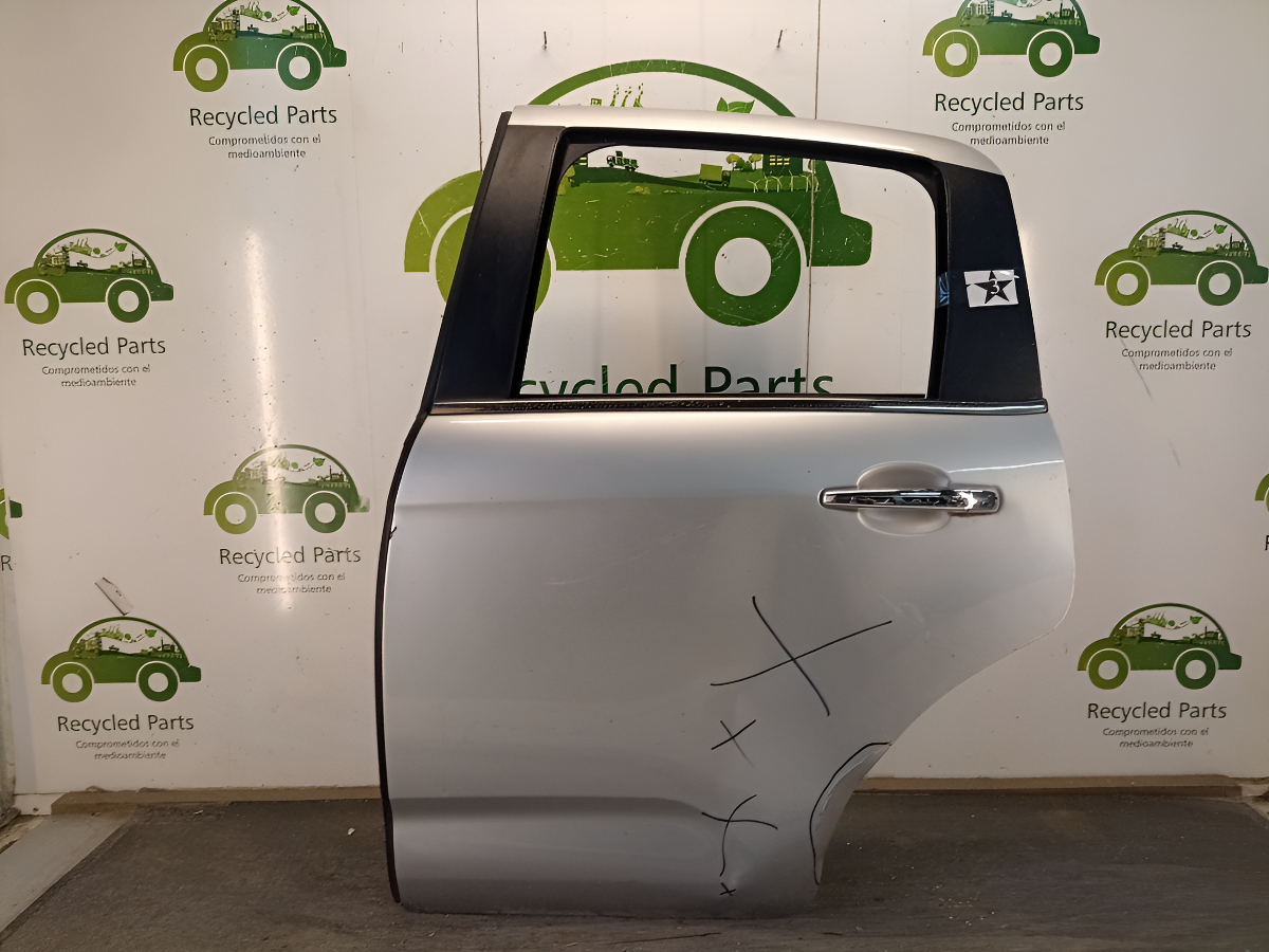 Puerta Trasera Izquierda Citroen Nuevo C3 (04437448)