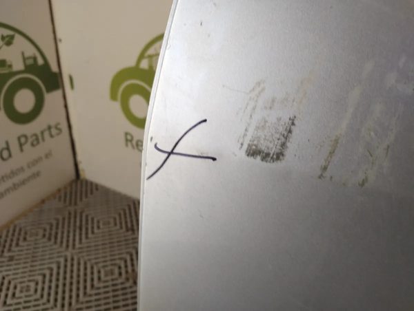 Puerta Trasera Izquierda Nissan Tiida 5p (04862216)