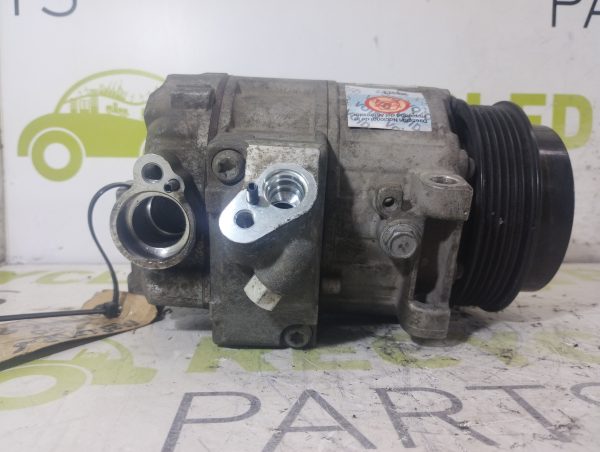 Compresor De A/a Mercedes Benz C250 1.8 (04446870)