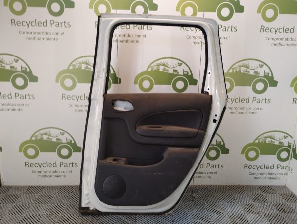 Puerta Trasera Derecha Citroen C3 Aircross (04413379) Lp